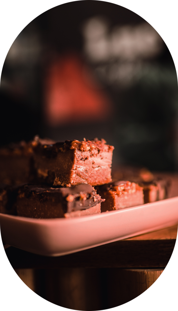 bandeja de brownies con cannabis